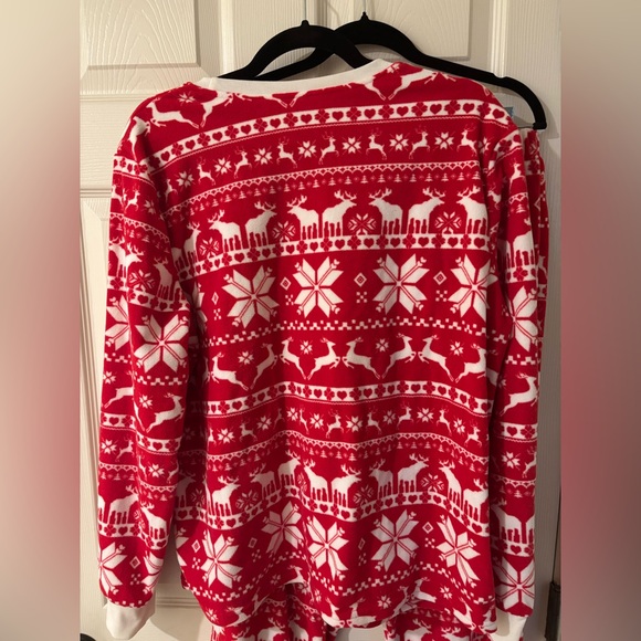 PatPat Women’s Festive Red and White Christmas Pajama Set XL - Picture 3 of 8